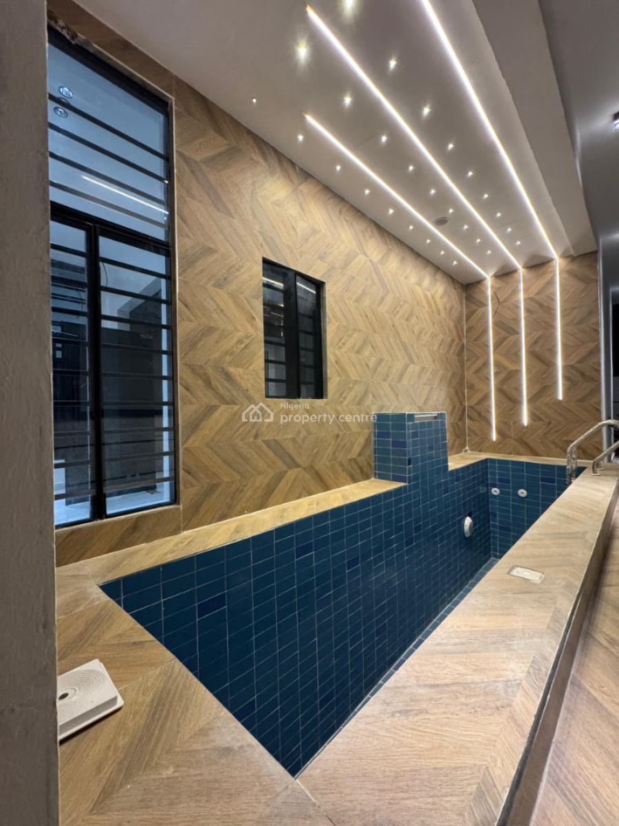 Magnificent 5  Beds with a Private Pool, Chevron Drive, Lekki, Lagos, Detached Duplex for Sale