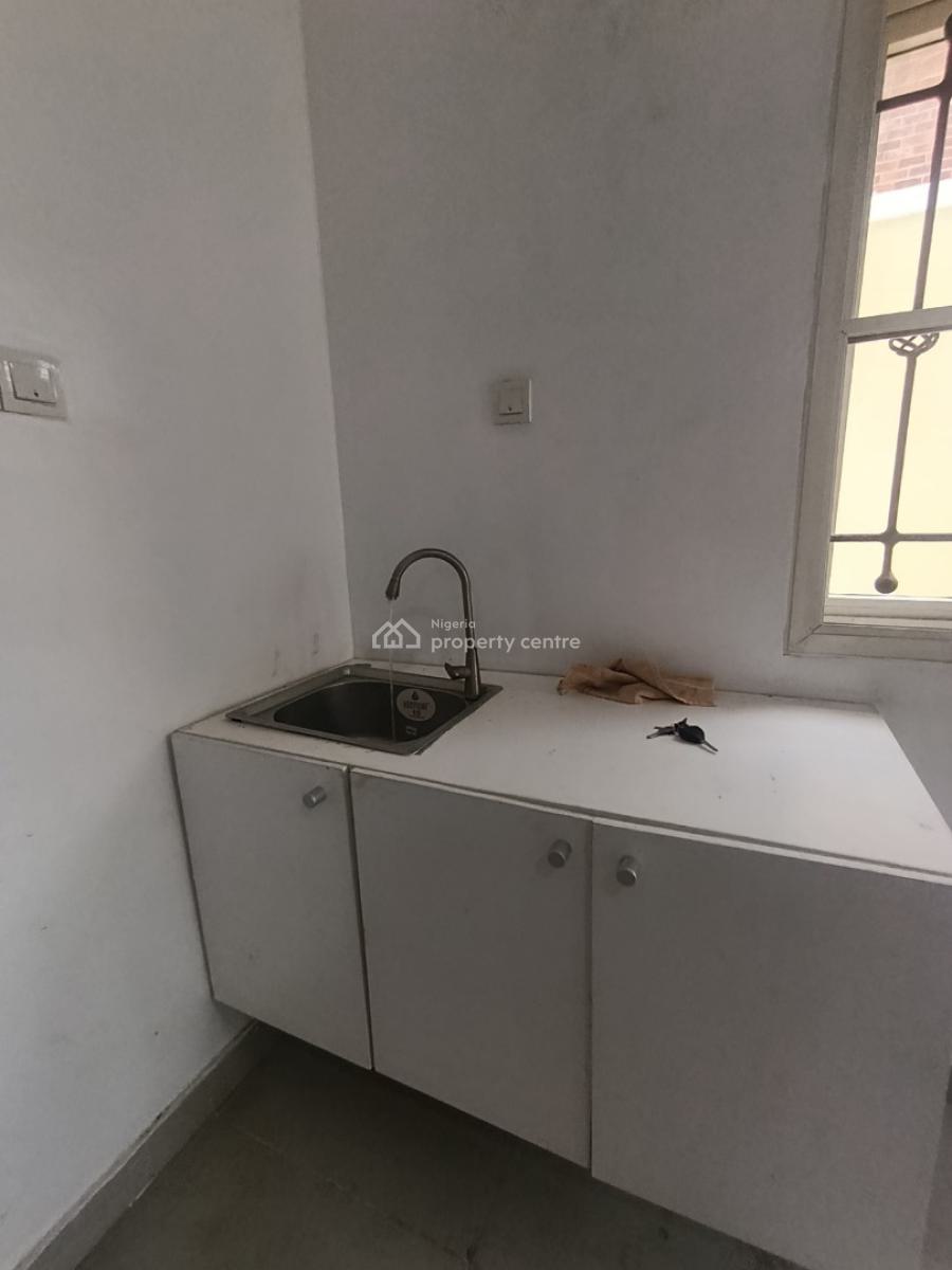 Studio Apartment with Personal Prepaid Meter in a Secure High Calibre, Carlton Gate Estate Chevron Drive 🔰, Lekki, Lagos, Self Contain (single Rooms) for Rent