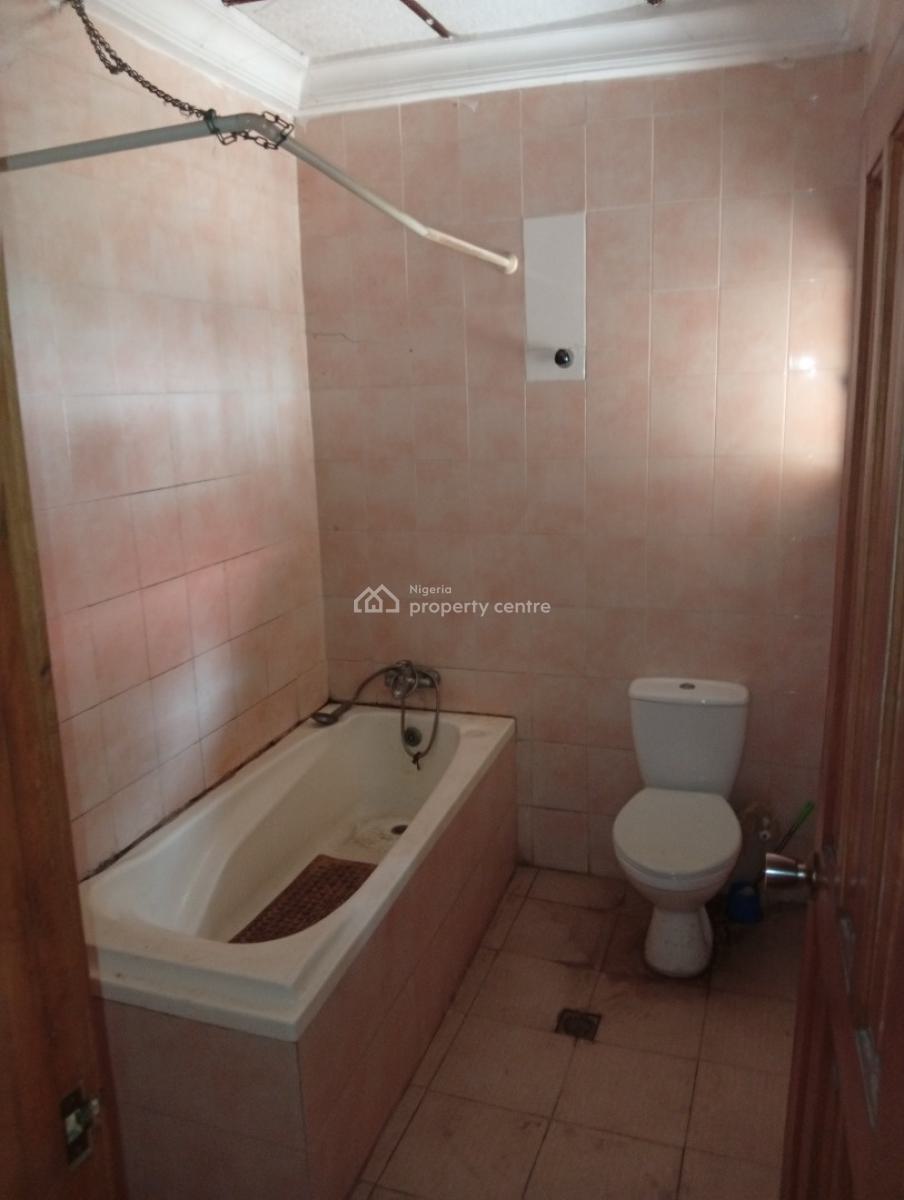 4 Bedroom Semi Detached Duplex, Magodo Phase 1, Gra Phase 1, Magodo, Lagos, Detached Duplex for Rent