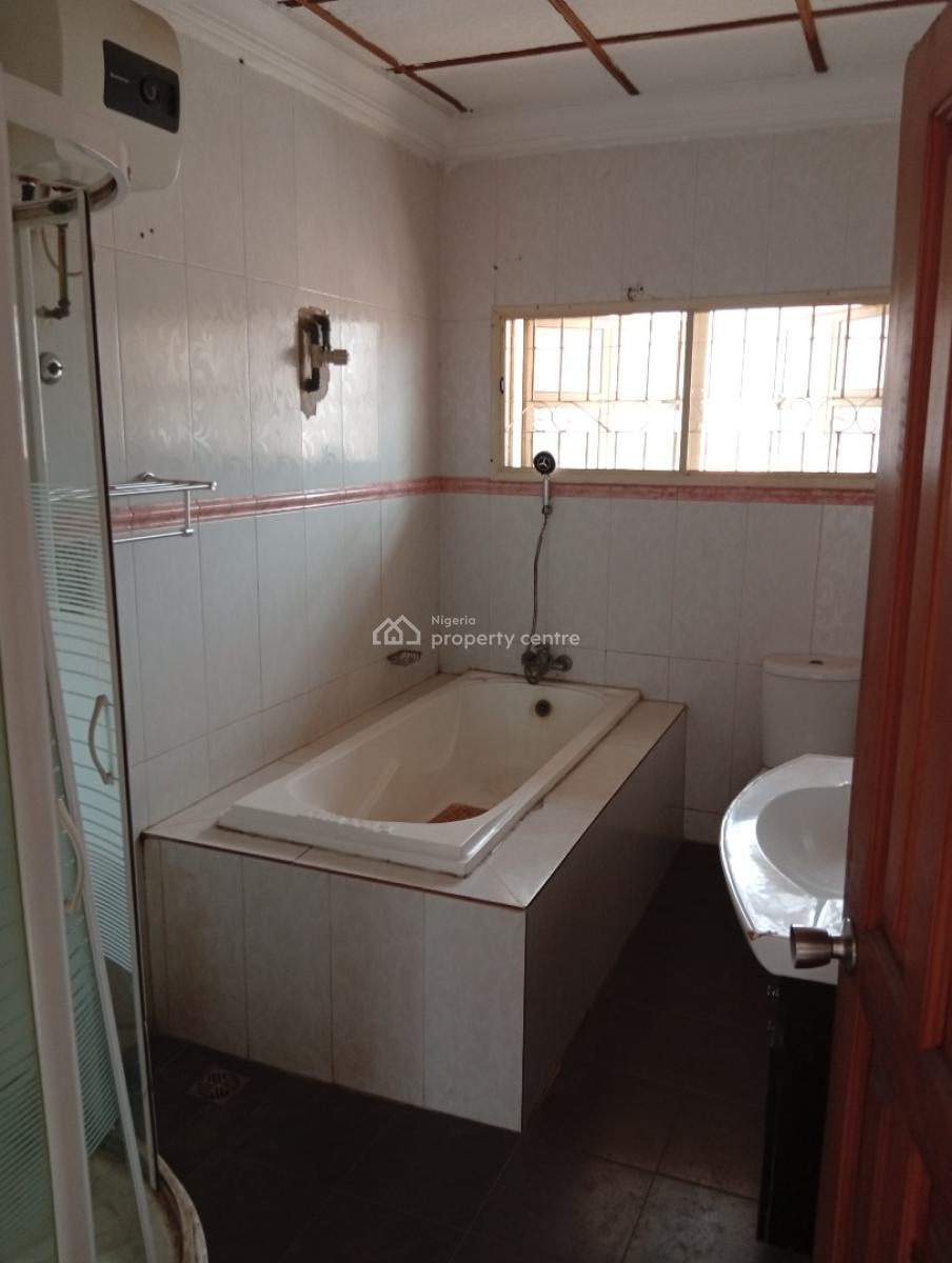 4 Bedroom Semi Detached Duplex, Magodo Phase 1, Gra Phase 1, Magodo, Lagos, Detached Duplex for Rent