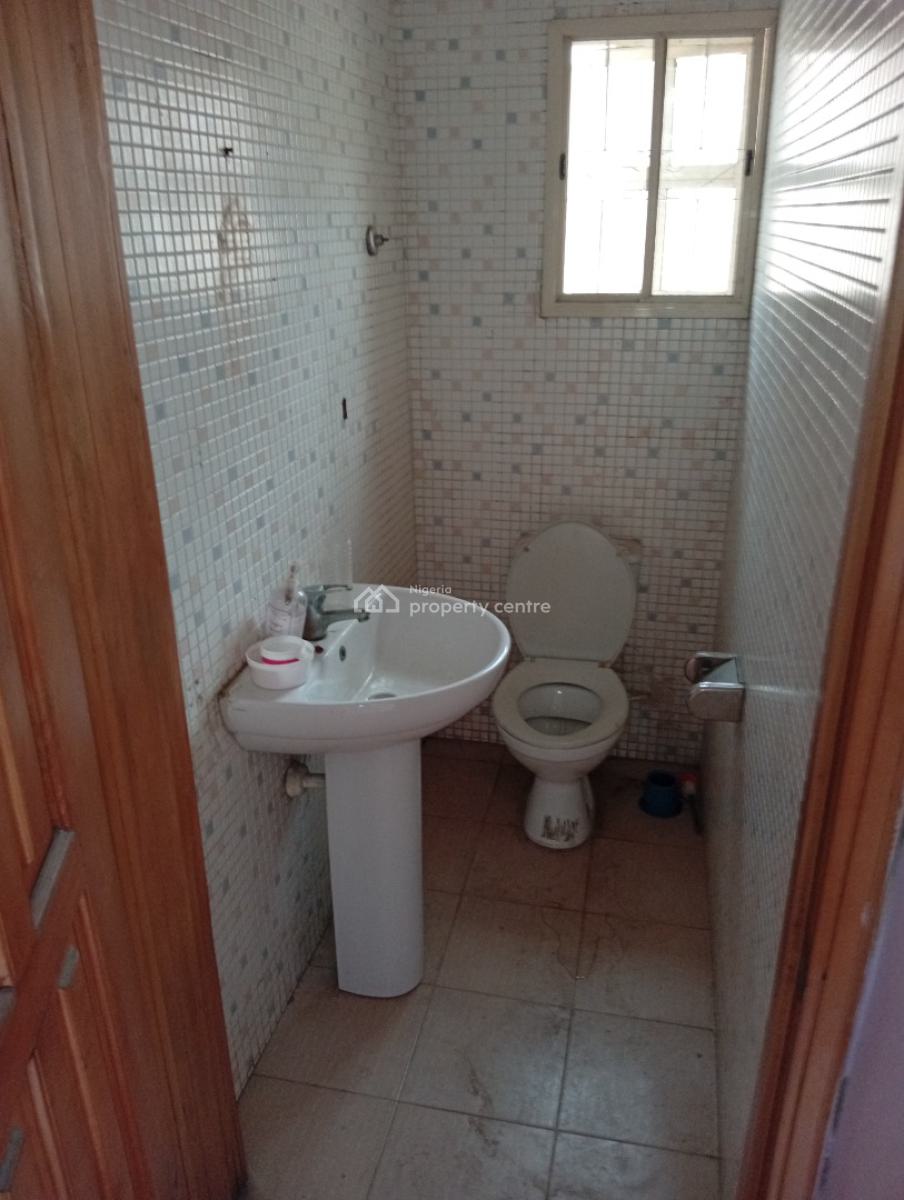 4 Bedroom Semi Detached Duplex, Magodo Phase 1, Gra Phase 1, Magodo, Lagos, Detached Duplex for Rent