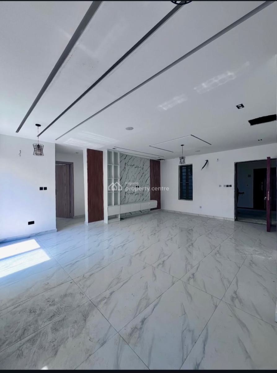 3 Bedroom Spacious Apartment and a Pool, Ikate Lekki, Lekki, Lagos, Block of Flats for Sale