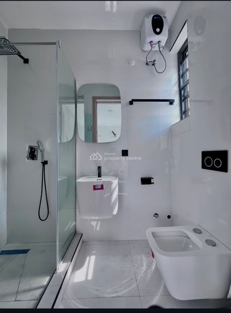 3 Bedroom Spacious Apartment and a Pool, Ikate Lekki, Lekki, Lagos, Block of Flats for Sale