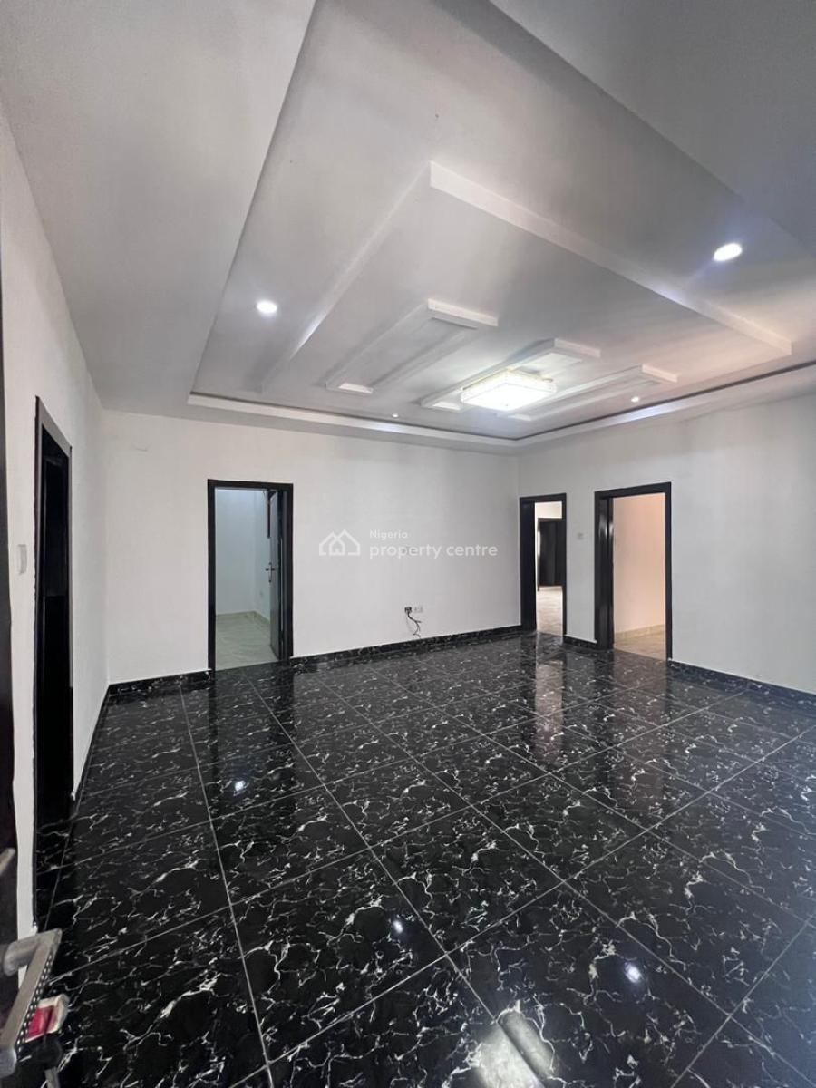 Clean Standard Ensuit 2 and 3 Bedroom Apt Up and Ground Floor, in a Serene Environment., Lekki Phase 1, Lekki, Lagos, Flat / Apartment for Rent