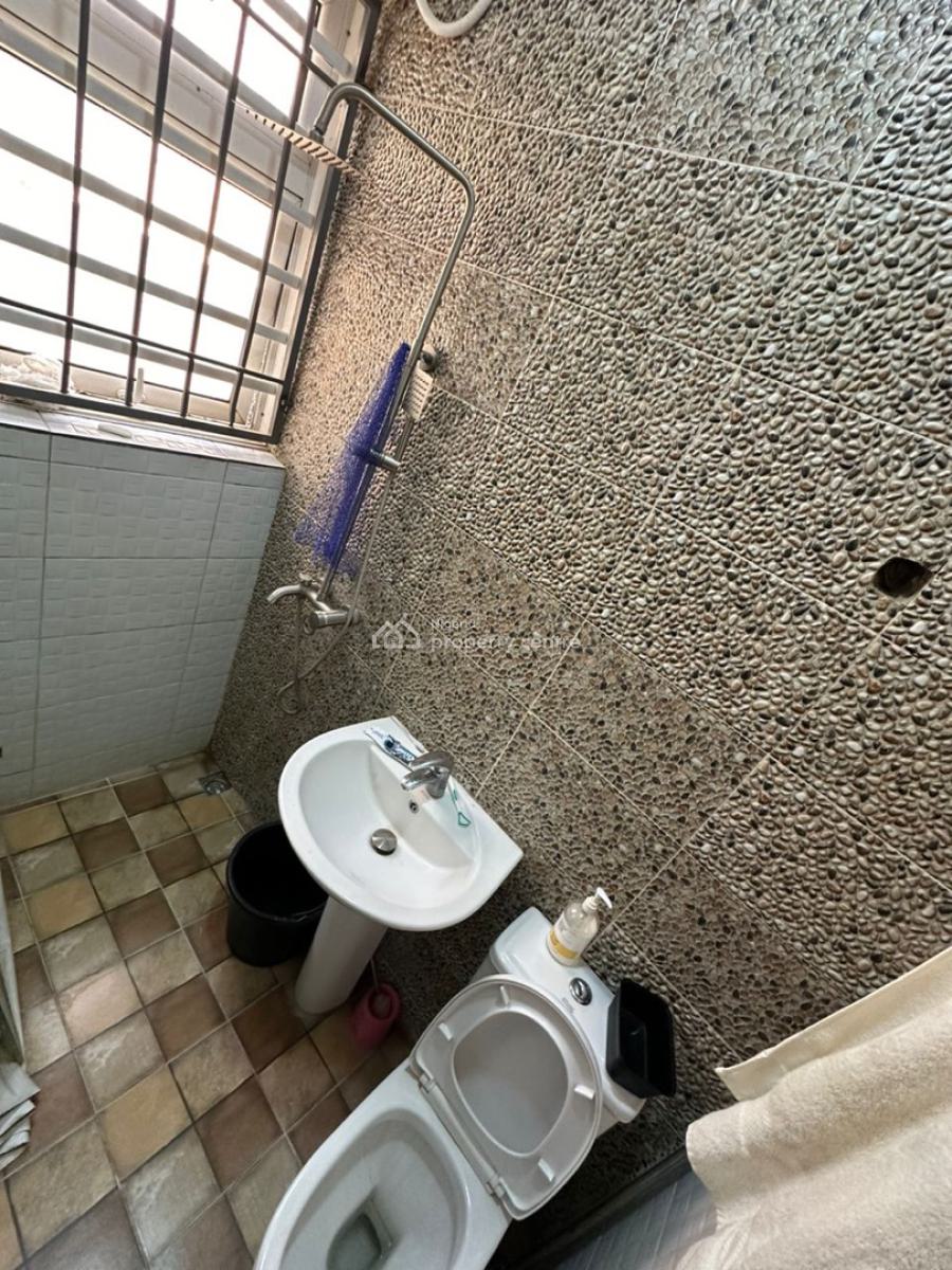 4 No. of 2 Bedroom ,2no. of Studio Flats,1no.4 Bedroom Flats, Cofo, Serene Neighborhood, Good Access Road, Jahi, Abuja, Flat / Apartment for Sale