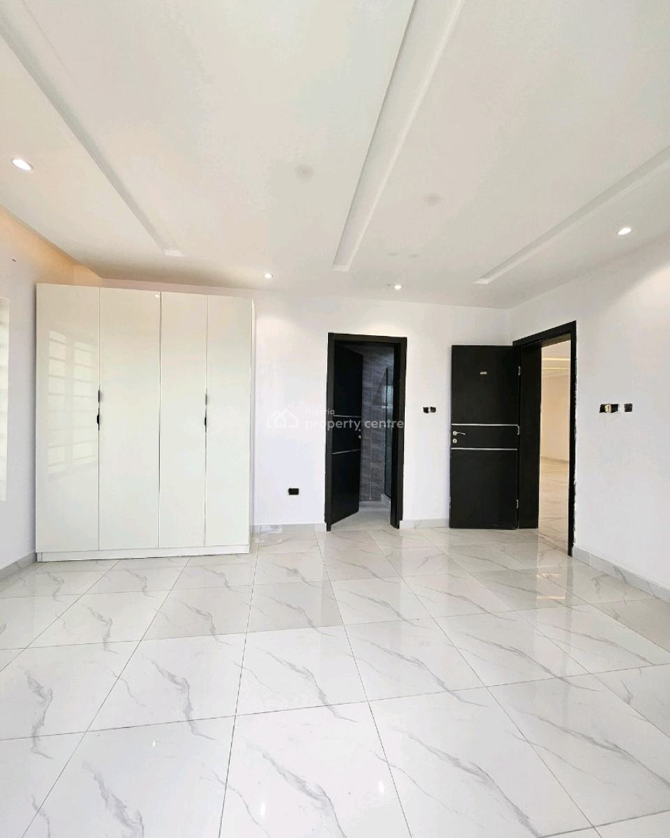 New Ensuit 3 Bedroom Luxury Apt + Bq Smart House with Pool/ Gym, in a Serene Environment, Lekki Phase 1, Lekki, Lagos, Flat / Apartment for Rent