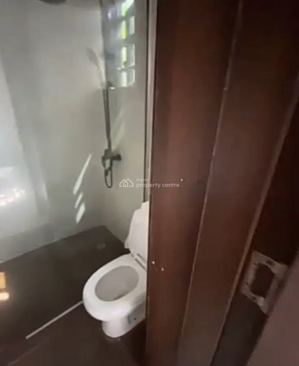 Modern and Spacious 2 Bedroom Apartment  @; Ologolo { Video}, Ologolo, Lekki, Lagos, Flat / Apartment for Rent