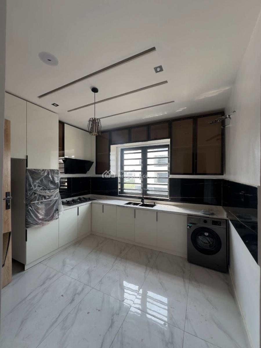 Fully Serviced 2 Bedroom Apartment with Pool, Gym and Elevator, 2 Bedroom Apartment in a Secured Estate for Rent, Ikate, Lekki, Lagos, Flat / Apartment for Rent