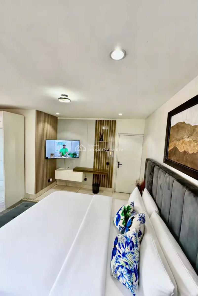 Pelusage 2 Bedroom Apartment, Westron Close, Lekki Phase 1, Lekki, Lagos, Flat / Apartment Short Let