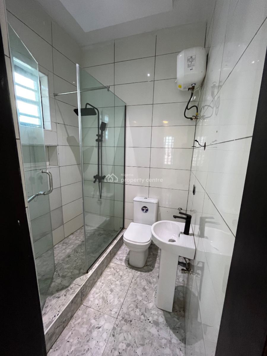 Spacious 2 Bedroom Apartment in a Secured and Flood Free Neighborhood, Ilasan, Ikate, Lekki, Lagos, Flat / Apartment for Rent