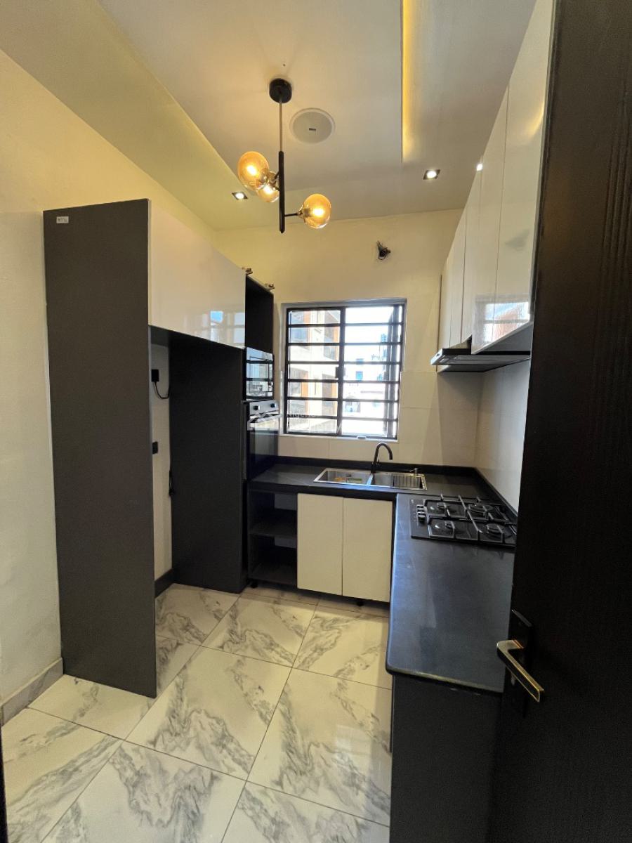 Spacious 2 Bedroom Apartment in a Secured and Flood Free Neighborhood, Ilasan, Ikate, Lekki, Lagos, Flat / Apartment for Rent