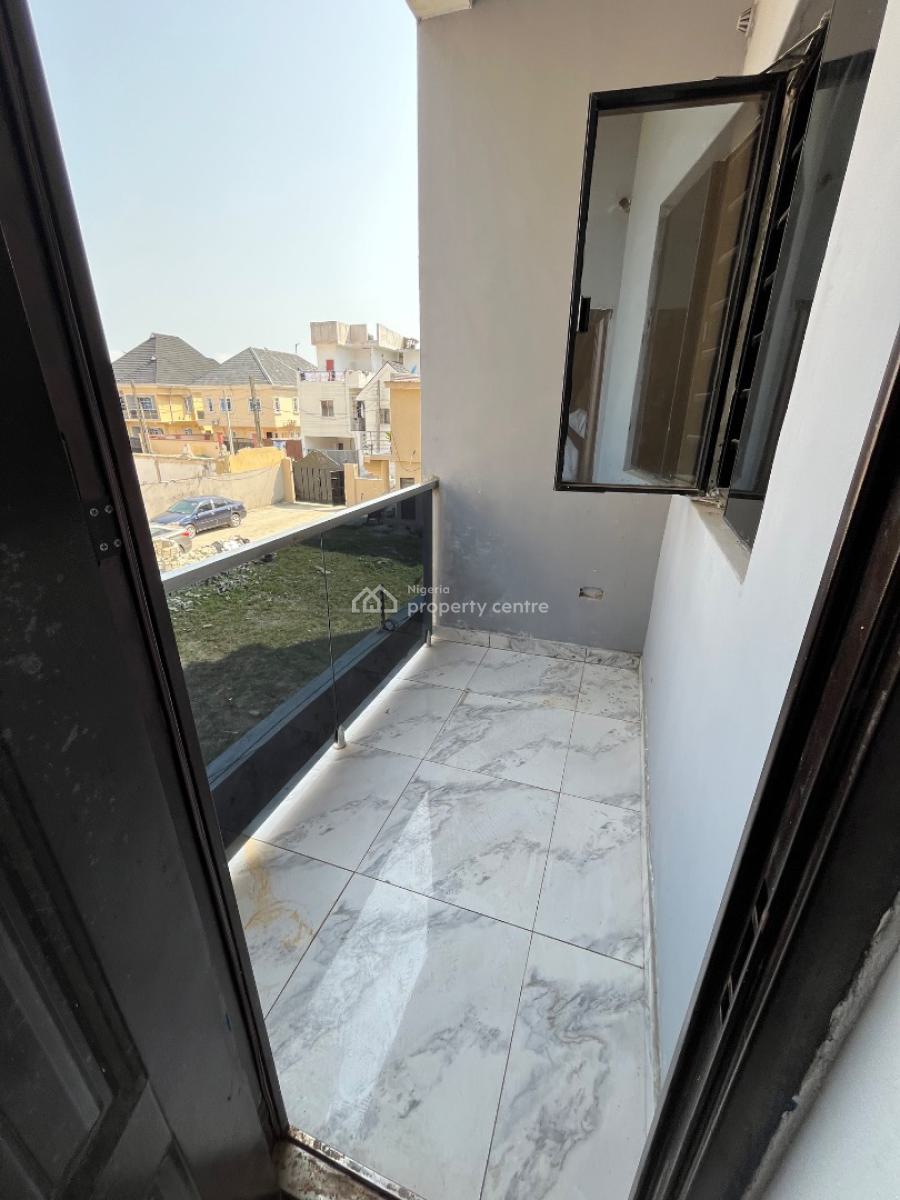 Spacious 2 Bedroom Apartment in a Secured and Flood Free Neighborhood, Ilasan, Ikate, Lekki, Lagos, Flat / Apartment for Rent