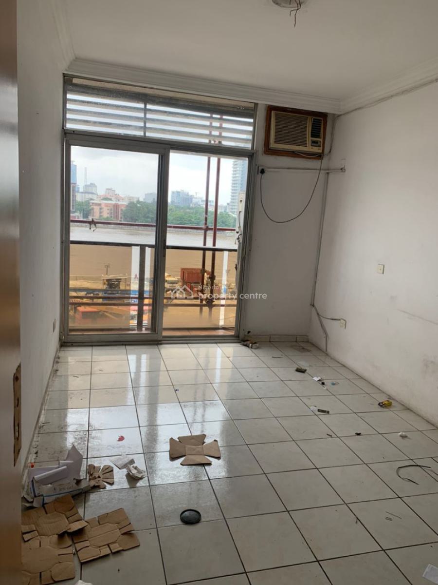 a  Serviced 3 Bedroom Maisonette Apartment, 1004 Estate, Victoria Island (vi), Lagos, Flat / Apartment for Rent