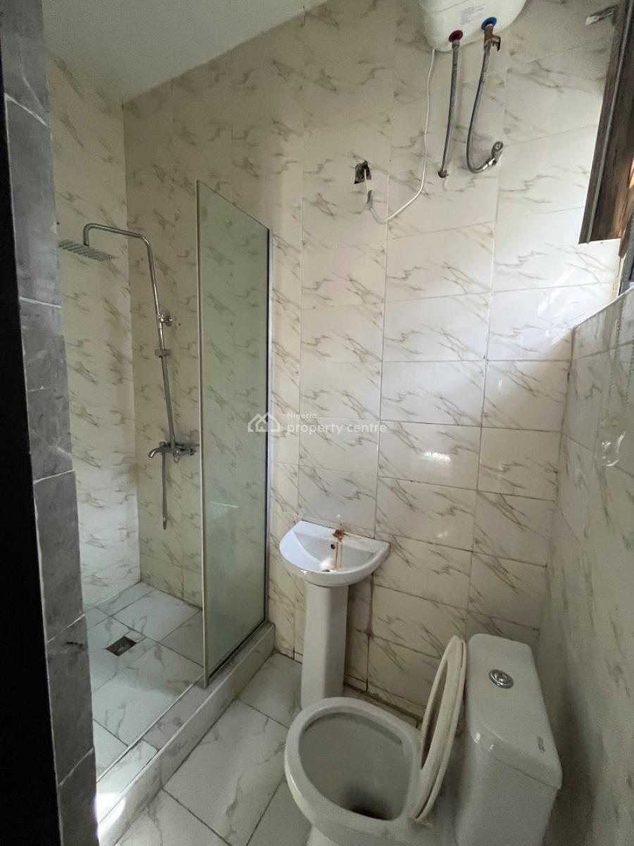 Spacious 2 Bedroom Apartment in a Flood Free Zone, Ilasan, Ikate, Lekki, Lagos, Flat / Apartment for Rent