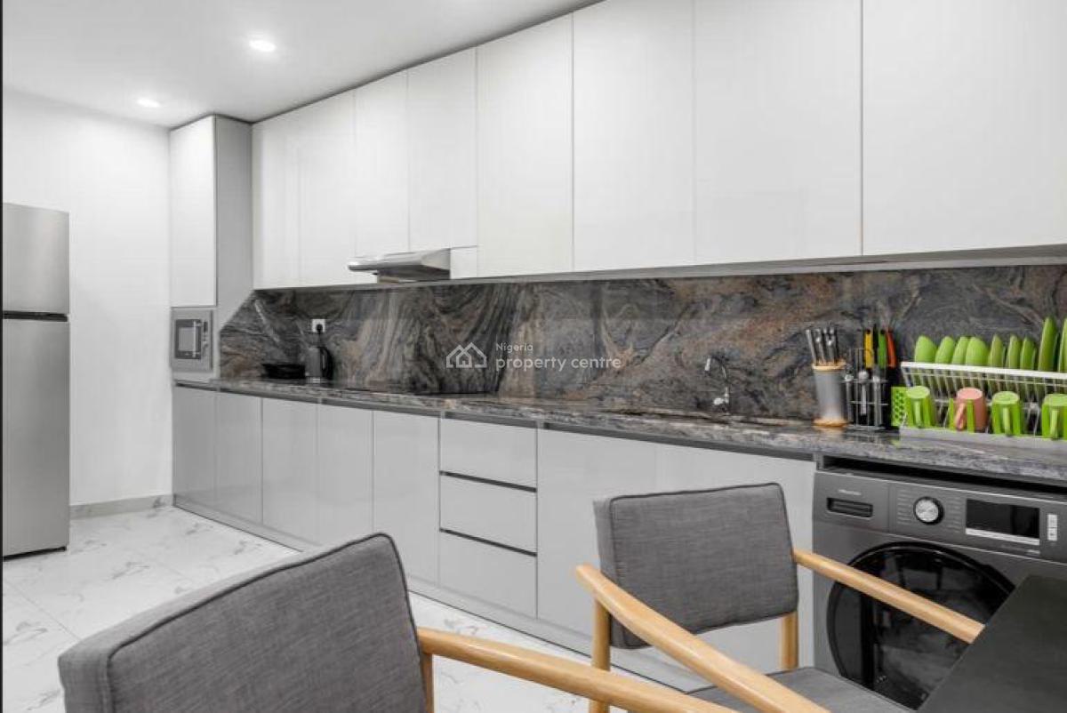 2bedroom Maisonette in Lekki Phase 1 with Ps5, Bathtub & Swimming Pool, Lekki Phase 1, Lekki, Lagos, House Short Let