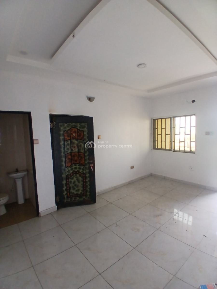 1 Bedroom Apartment, Ogombo, Ajah, Lekki Phase 2, Lekki Phase 2, Lekki, Lagos, Mini Flat (room and Parlour) for Rent