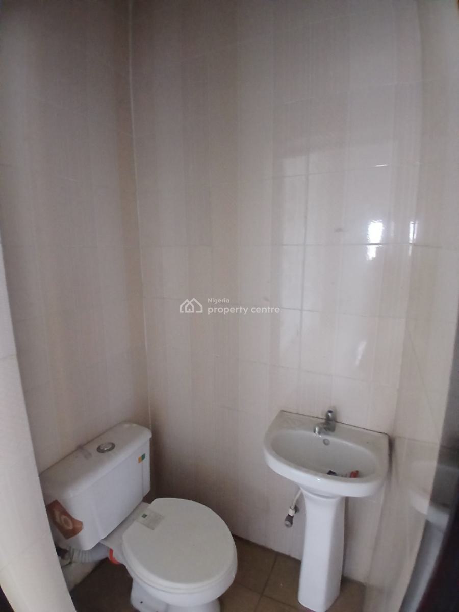 1 Bedroom Apartment, Ogombo, Ajah, Lekki Phase 2, Lekki Phase 2, Lekki, Lagos, Mini Flat (room and Parlour) for Rent