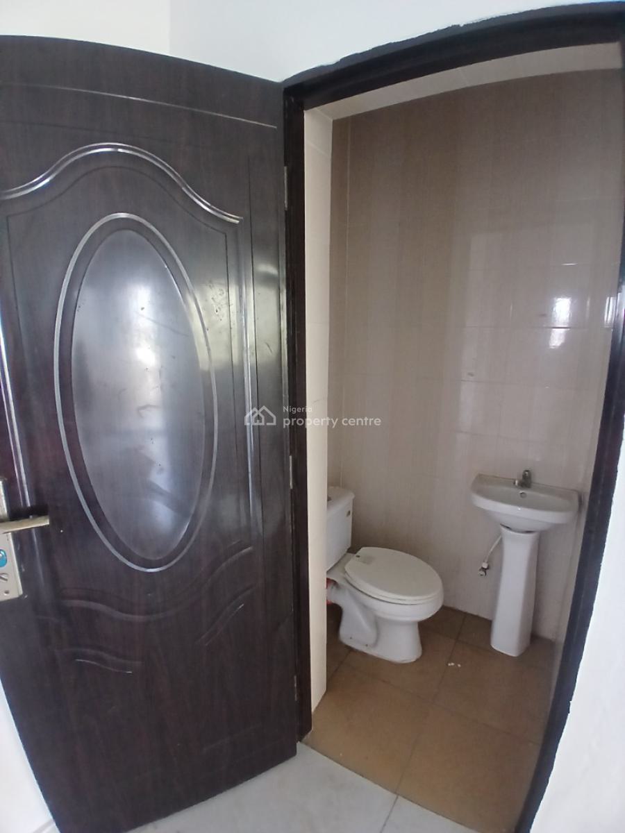 1 Bedroom Apartment, Ogombo, Ajah, Lekki Phase 2, Lekki Phase 2, Lekki, Lagos, Mini Flat (room and Parlour) for Rent