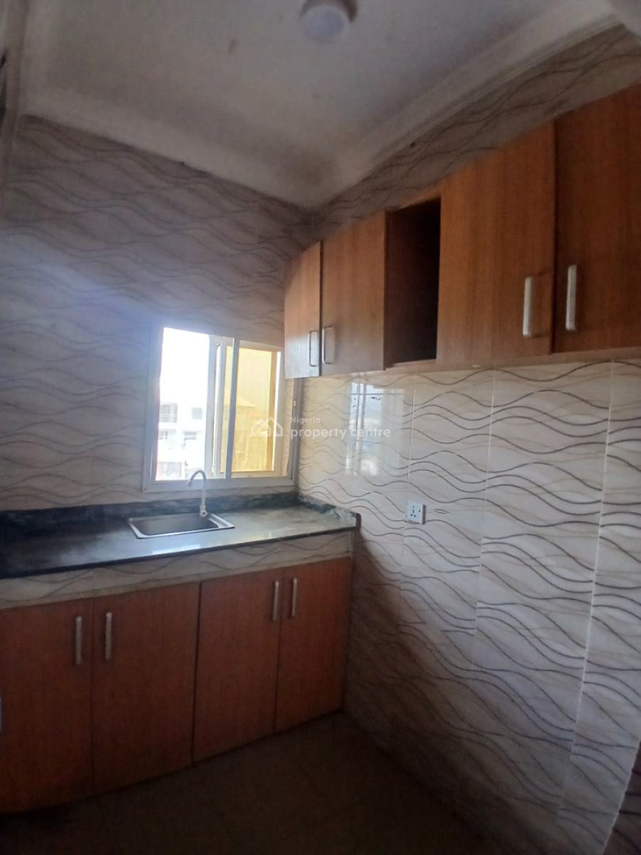 1 Bedroom Apartment, Ogombo, Ajah, Lekki Phase 2, Lekki Phase 2, Lekki, Lagos, Mini Flat (room and Parlour) for Rent