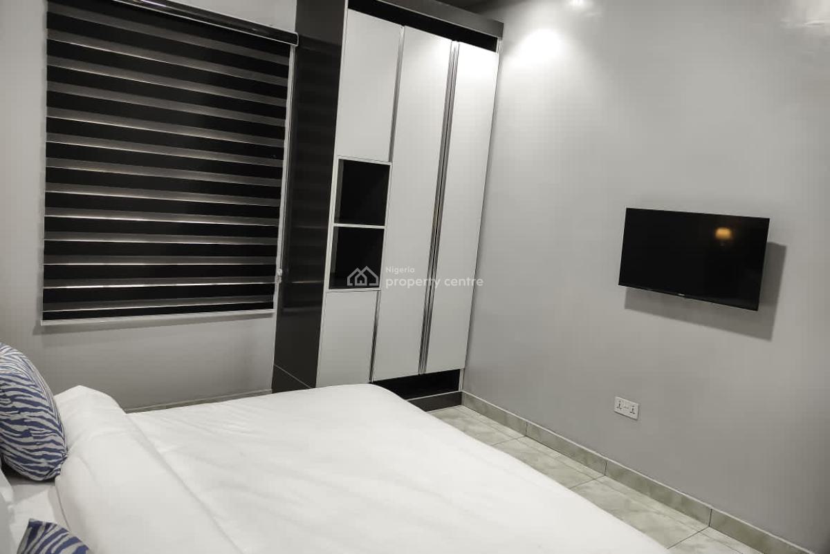 Lush 3 Bedroom Apartment, Ogunsiji Close, Allen, Ikeja, Lagos, Flat / Apartment Short Let