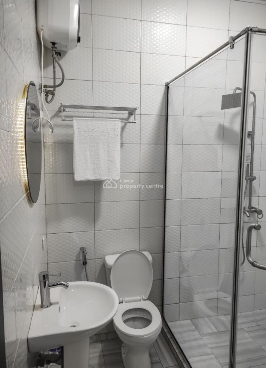 Lush 3 Bedroom Apartment, Ogunsiji Close, Allen, Ikeja, Lagos, Flat / Apartment Short Let