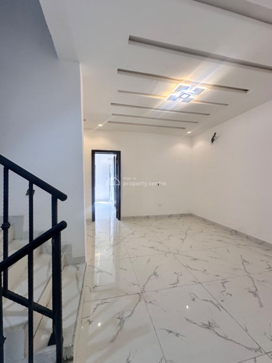 Clean and Secured 4bedroom Duplex, New Road By The Coastal Road, Lekki, Lagos, Terraced Duplex for Sale