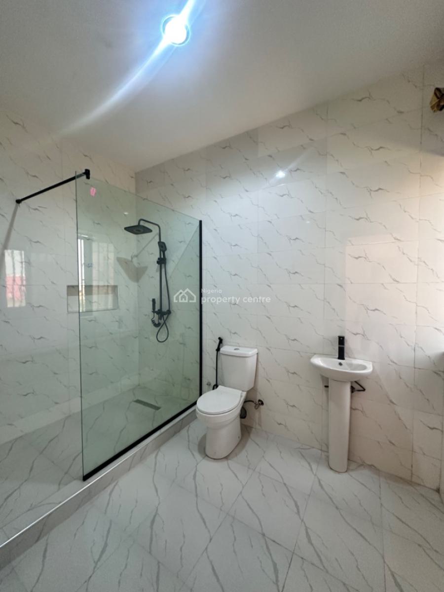 Clean and Secured 4bedroom Duplex, New Road By The Coastal Road, Lekki, Lagos, Terraced Duplex for Sale