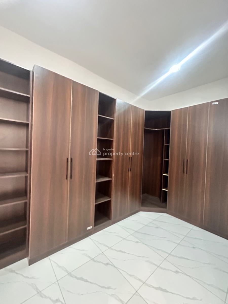 Clean and Secured 4bedroom Duplex, New Road By The Coastal Road, Lekki, Lagos, Terraced Duplex for Sale