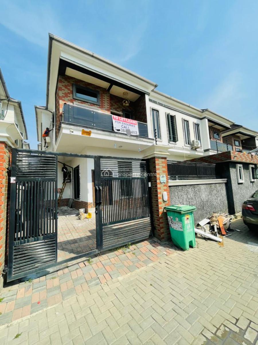 Beautiful Self Compound Semi Detached Duplex with Bq, Orchid Road, Very Secure and Serene Estate, Zero Flooding, Lekki, Lagos, Semi-detached Duplex for Rent