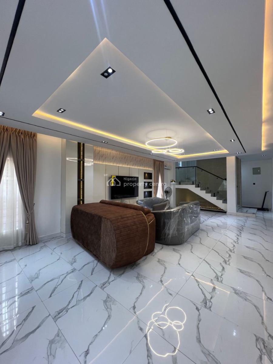 Luxury 6 Bedroom Home, Gowon Estate Extension Egbeda, Egbeda, Alimosho, Lagos, Detached Duplex for Sale