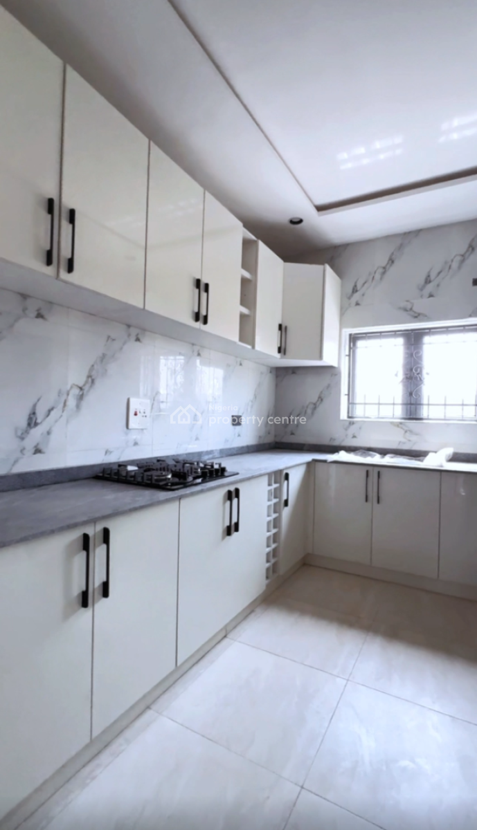 Elegantly Built 2 Bedroom Apartment, Fo1 Layout, Kubwa, Abuja, Flat / Apartment for Sale