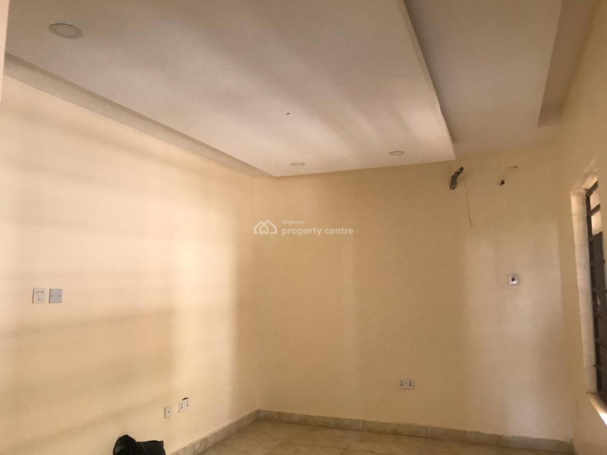 Well Built Standard 1 Bedroom Apartment, Along Kubwa Expressway, Kagini, Abuja, Mini Flat (room and Parlour) for Sale