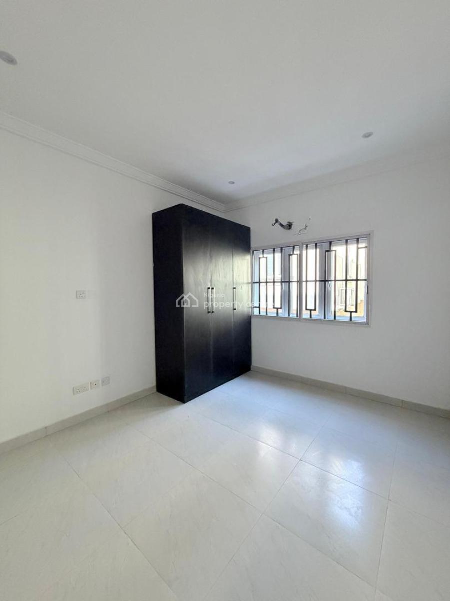 a Well-planned 5-bedroom Terrace Designed for Modern Living, Ikota, Lekki, Lagos, Terraced Duplex for Sale