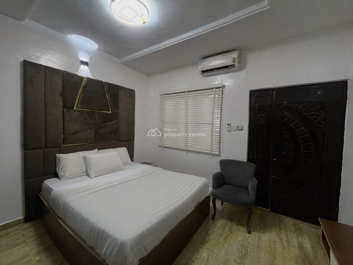 Kiscourt Studio Apartment, Off Command Ikola, Ipaja, Lagos, Flat / Apartment Short Let