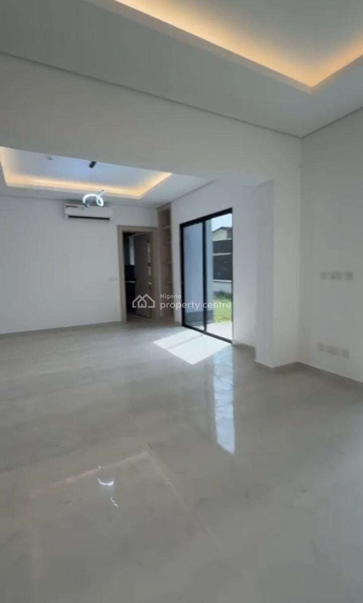 Nicely Built 3 Bedrooms Fully Detached Duplex + Bq, Wuse, Abuja, Detached Duplex for Rent