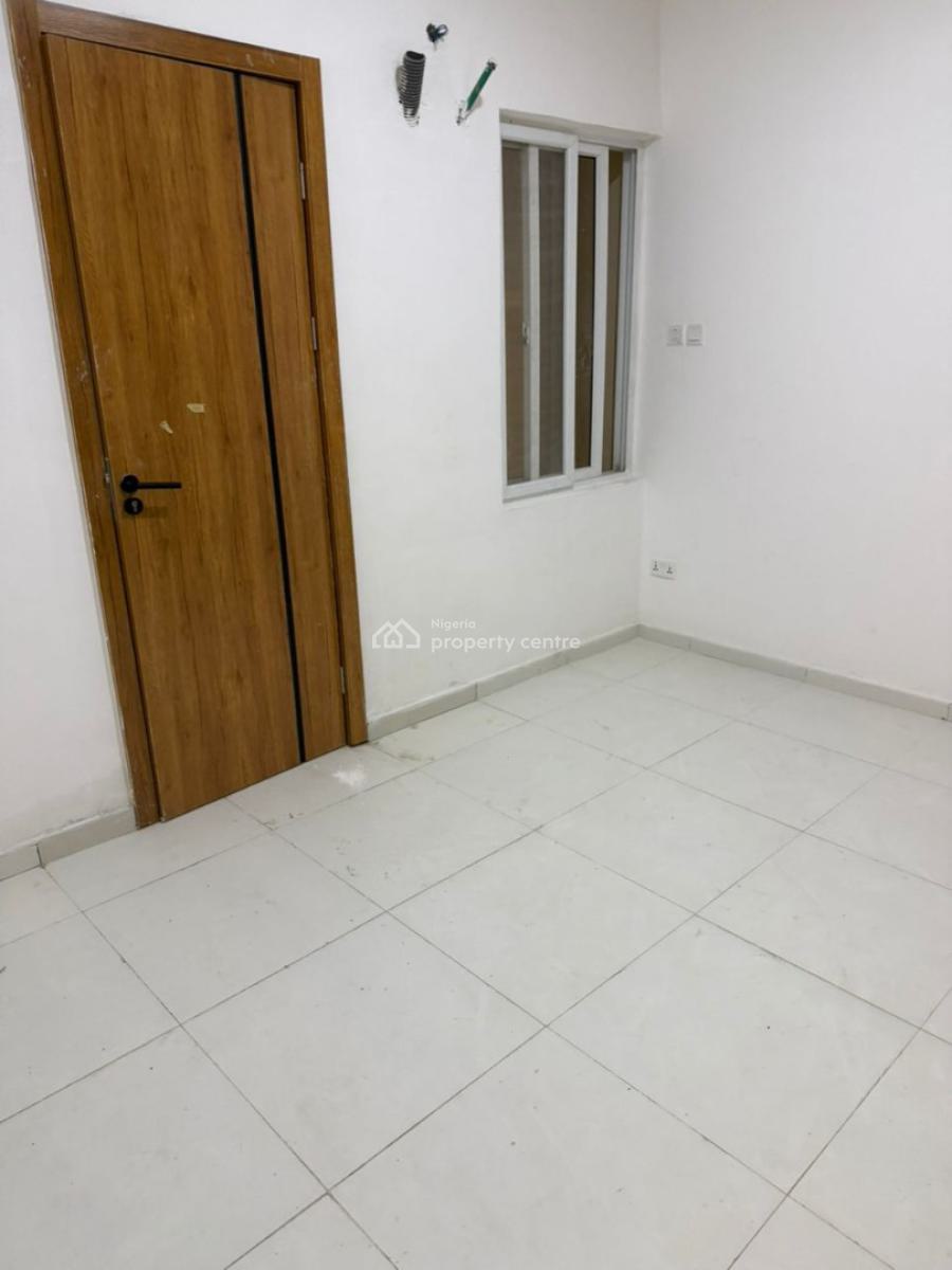 New 3bedroom 24hours Light Secured Estate, Western Foreshore, Osapa, Lekki, Lagos, Flat / Apartment for Rent