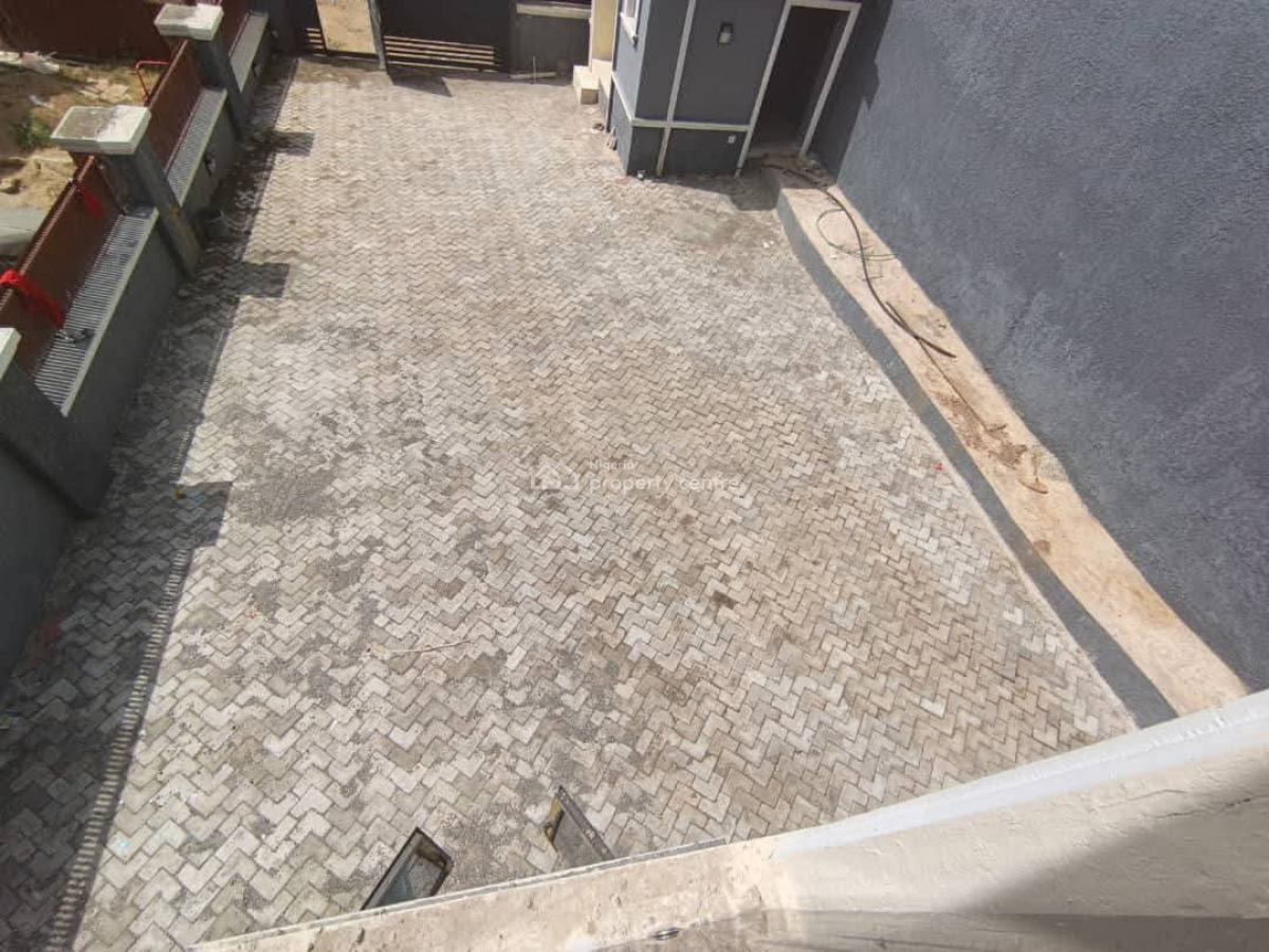 Tastefully Built and Finished Four Bedroom Terraced Duplex with Bq, Naf Valley, Asokoro District, Abuja, Terraced Duplex for Rent