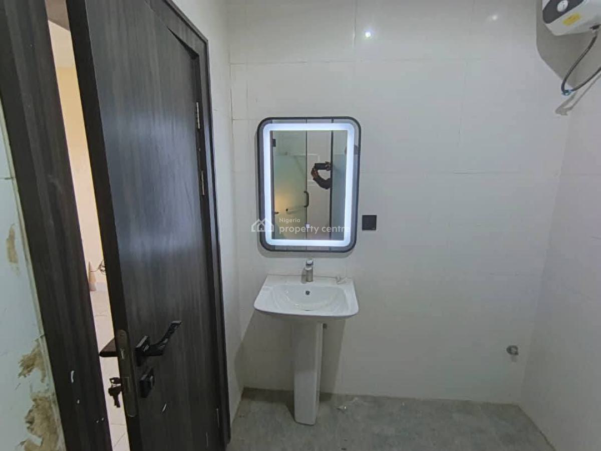 Tastefully Built and Finished Four Bedroom Terraced Duplex with Bq, Naf Valley, Asokoro District, Abuja, Terraced Duplex for Rent