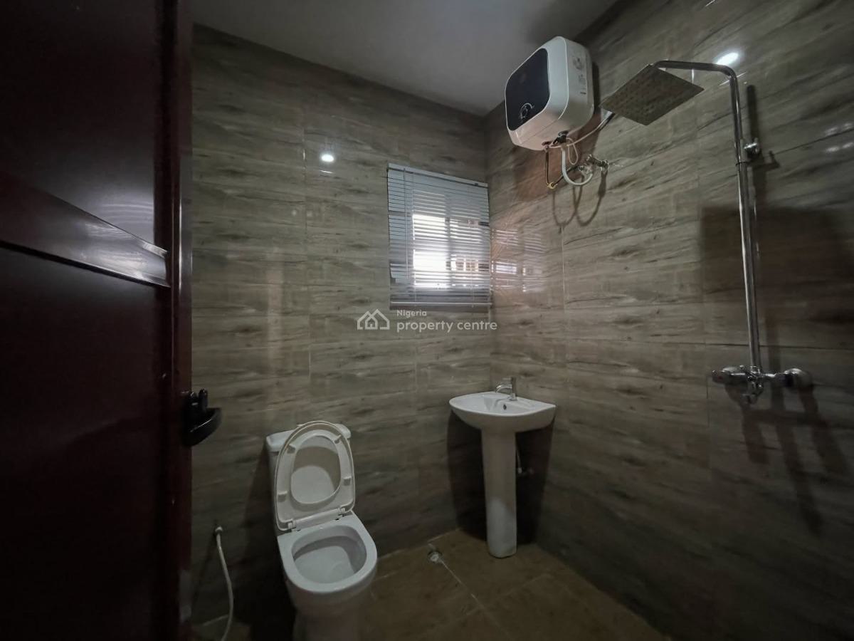Kiscourt 1 Bedroom Apartment, Off Command Ikola, Ipaja, Lagos, Flat / Apartment Short Let