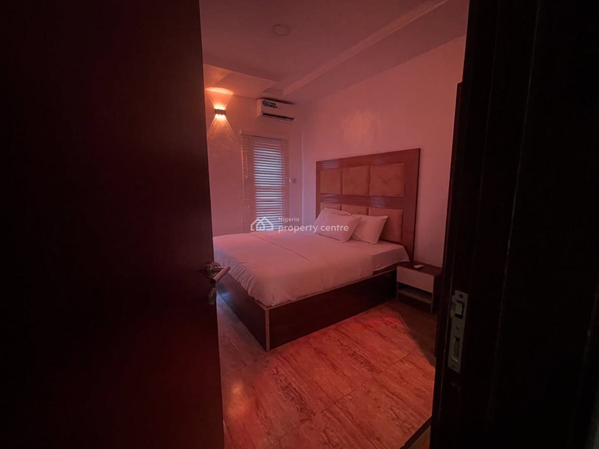 Kiscourt 2 Bedroom Apartment, Off Command Ikola, Ipaja, Lagos, Flat / Apartment Short Let