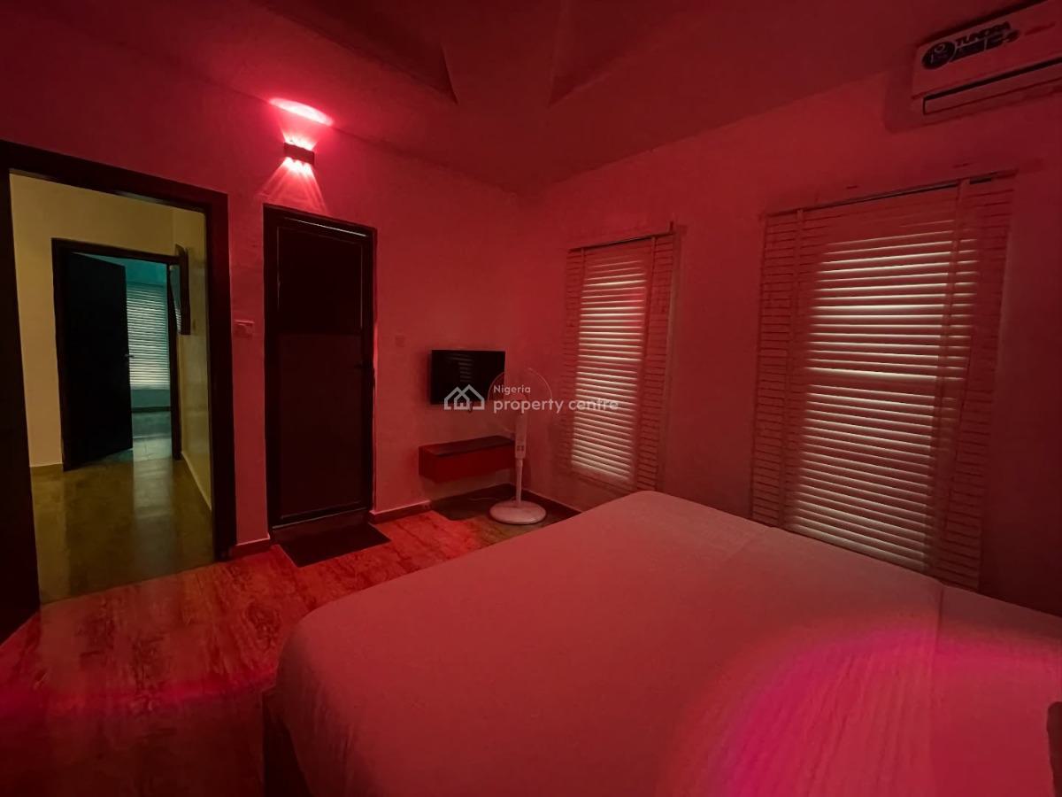 Kiscourt 2 Bedroom Apartment, Off Command Ikola, Ipaja, Lagos, Flat / Apartment Short Let