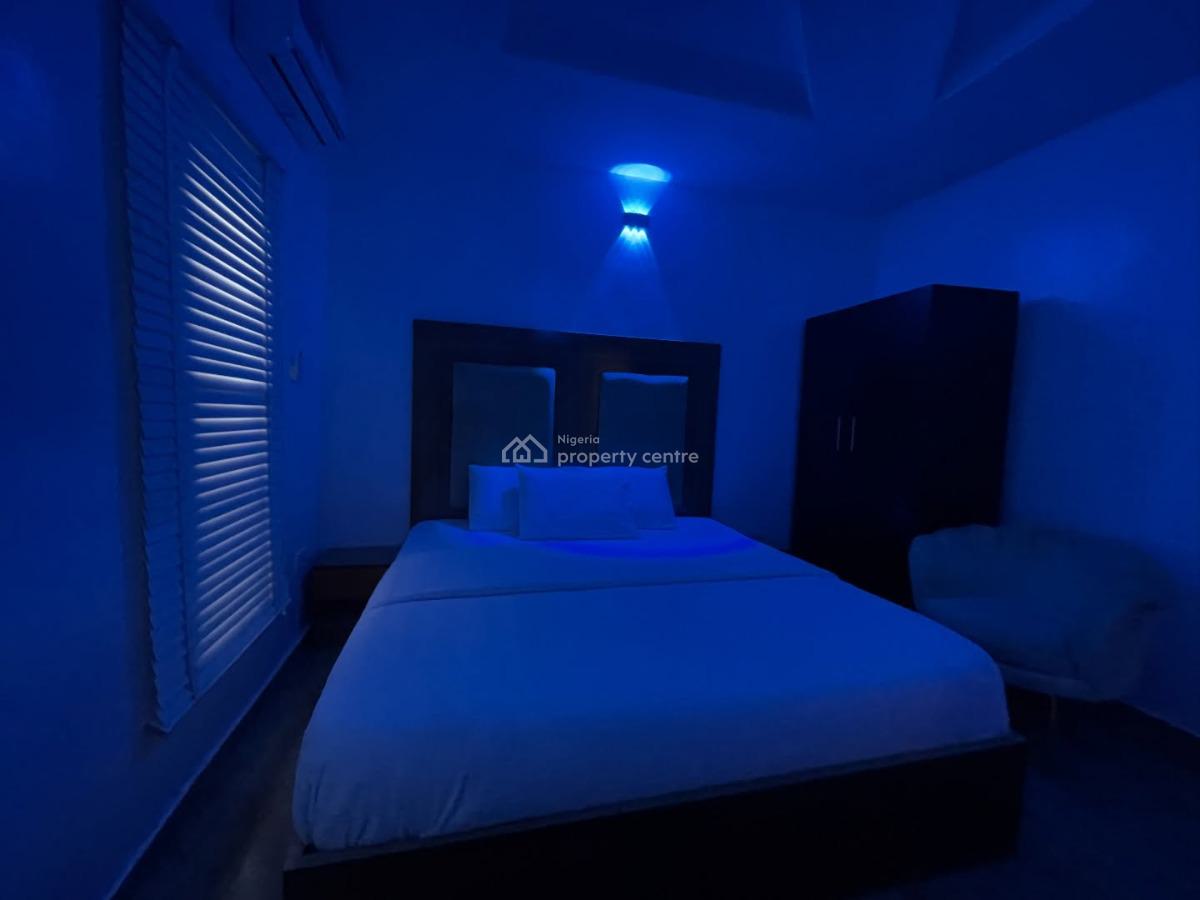 Kiscourt 2 Bedroom Apartment, Off Command Ikola, Ipaja, Lagos, Flat / Apartment Short Let