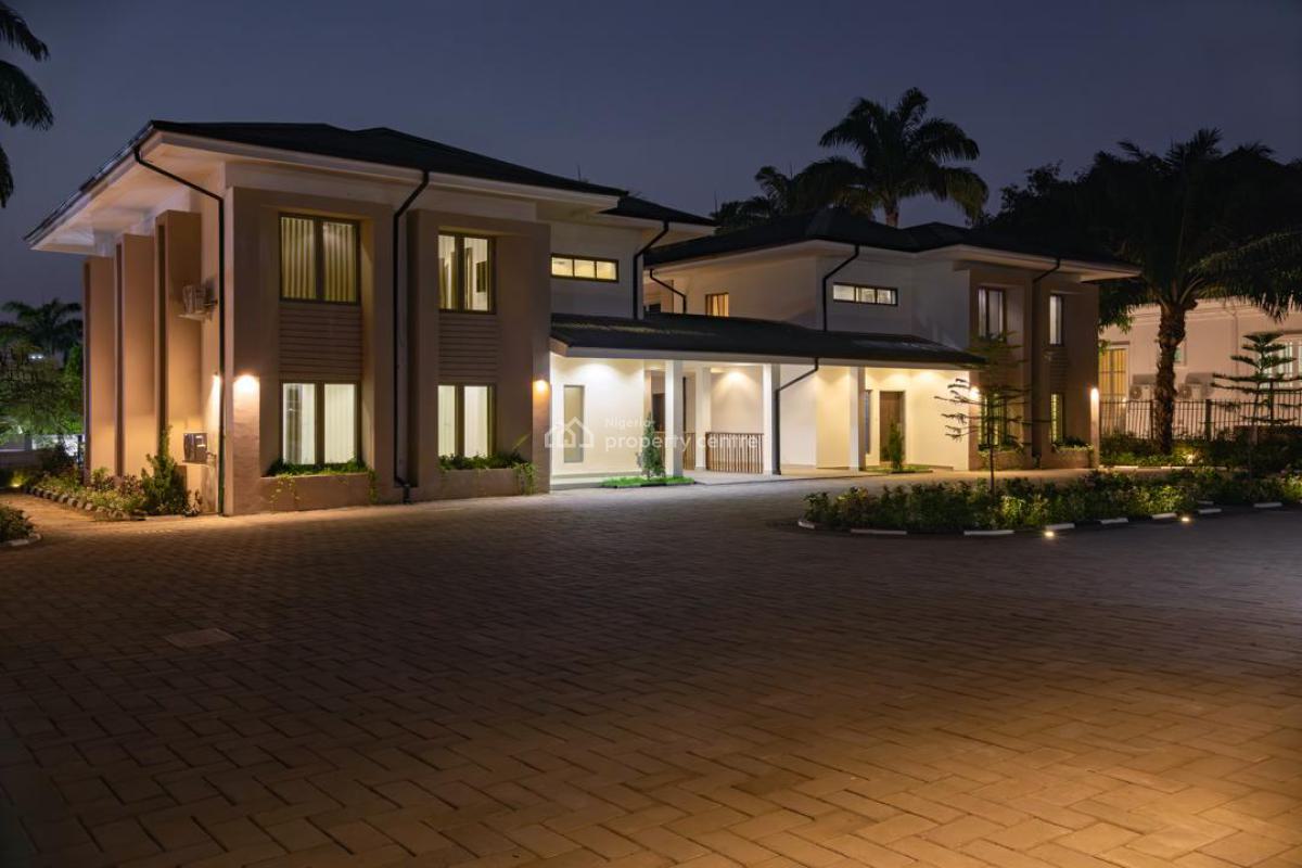 Luxury 3bedroom Duplex with Swimming Pool, Asokoro District, Abuja, Terraced Duplex for Rent