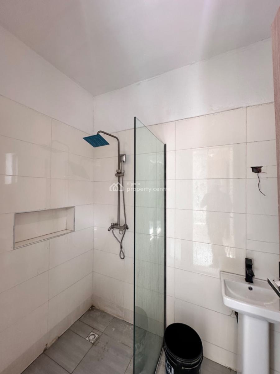 Clean Brand New 2bedroom, Ikate Axis, Ikate Elegushi, Lekki, Lagos, Block of Flats for Sale