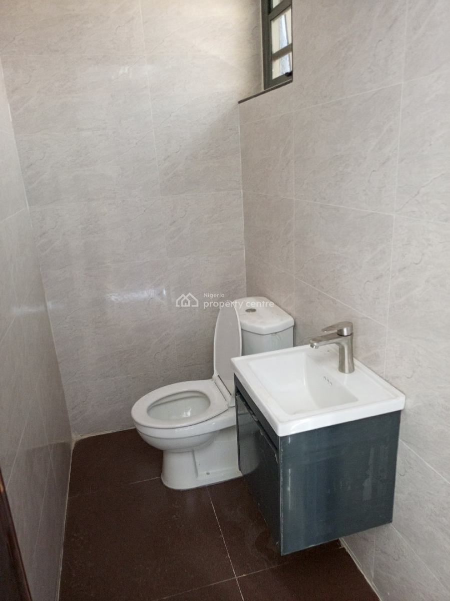 New Sharp 2bedroom Video Available, Ologolo, Lekki, Lagos, Flat / Apartment for Rent