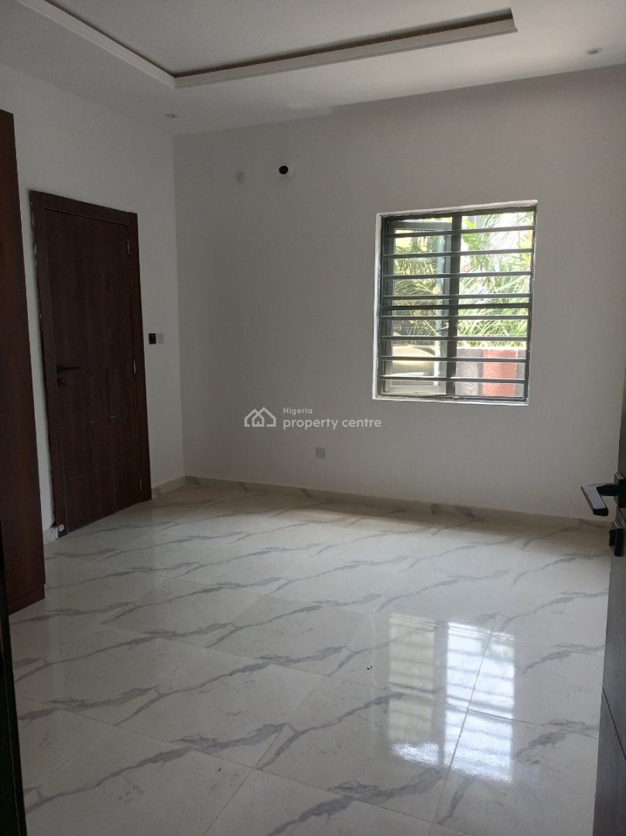 New Sharp 2bedroom Video Available, Ologolo, Lekki, Lagos, Flat / Apartment for Rent