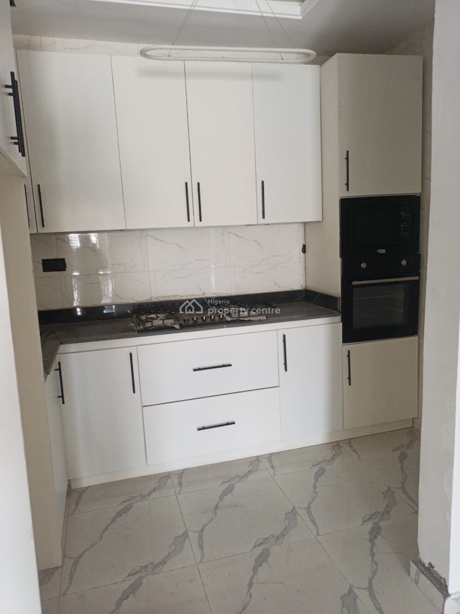 New Sharp 2bedroom Video Available, Ologolo, Lekki, Lagos, Flat / Apartment for Rent