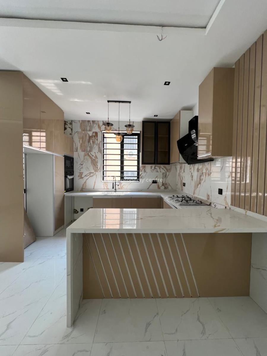 2 Bedroom Flat with Boys Quarters, Lekki Phase 1, Lekki, Lagos, Flat / Apartment for Sale