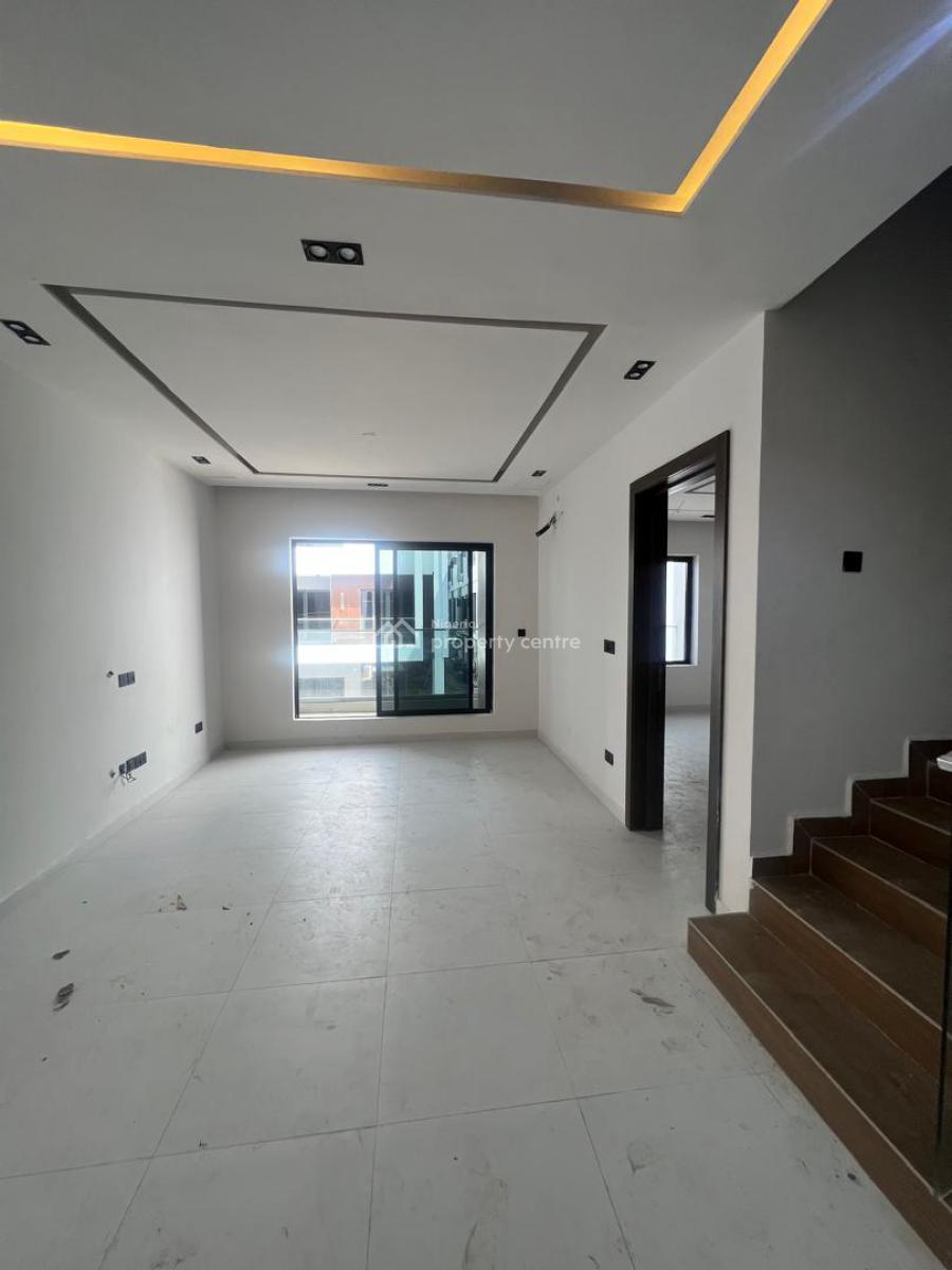 4 Bedroom Terrace Duplex with Boys Quarters, Lekki Phase 1, Lekki, Lagos, Terraced Duplex for Sale
