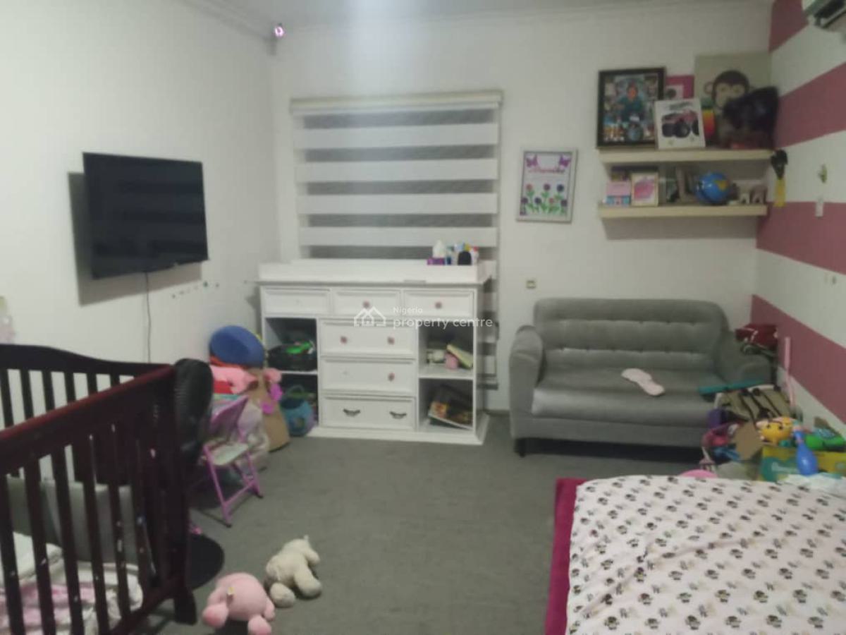 3-bedroom Upper Floor Flat with 1 Room Bq., Oniru, Victoria Island (vi), Lagos, Flat / Apartment for Sale